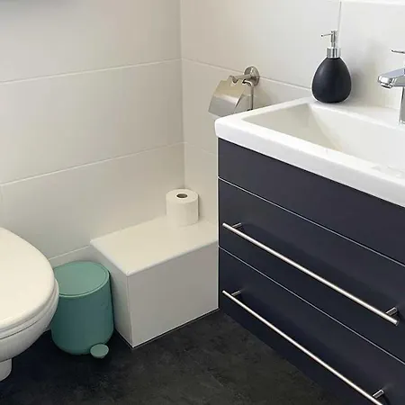 Liebchen Free Netflix Apartment *