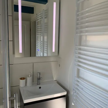 Apartment Liebchen Free Netflix *